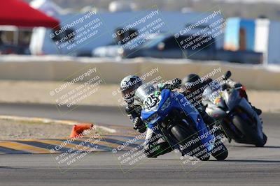 media/Dec-18-2022-SoCal Trackdays (Sun) [[8099a50955]]/Turn 2 (950am)/